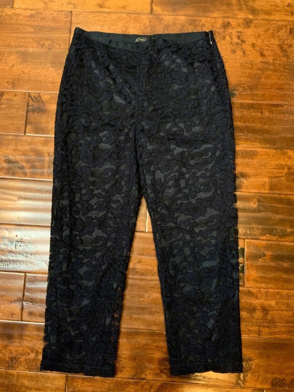 St John Navy Blue Floral Embroidered Lace Pants, Size 10